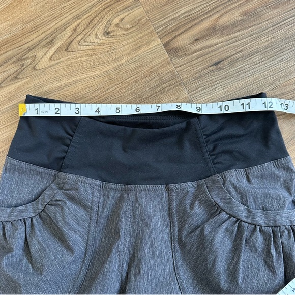Prana Summit Hiking Pants Women’s XS Short Gray Activewear Pull On Nylon Outdoor - Picture 7 of 11